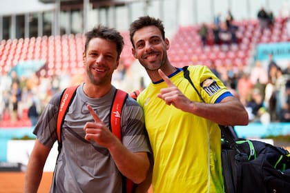 Horacio Zeballos y Marcel Granollers, felices por el logro en Madrid