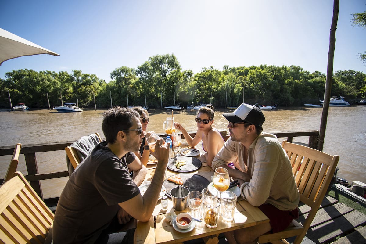 Hoteles y restaurantes fue el sector que volvió a mostrar el mayor crecimiento de la actividad en septiembre