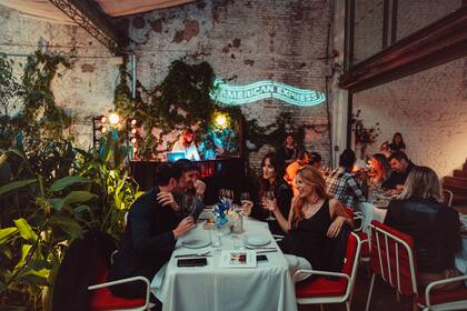 Hoteles y restaurantes volvió a ser uno de los sectores que impulsó la actividad económica