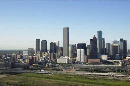 Houston se ha comprometido a aumentar el salario mínimo para este 2025