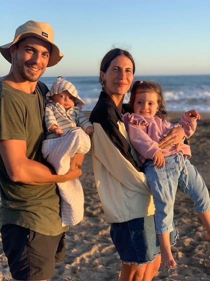 Hoy, Camilia sigue adelante junto a su familia. "Es importante visibilizar lo que nos pasó", dice
