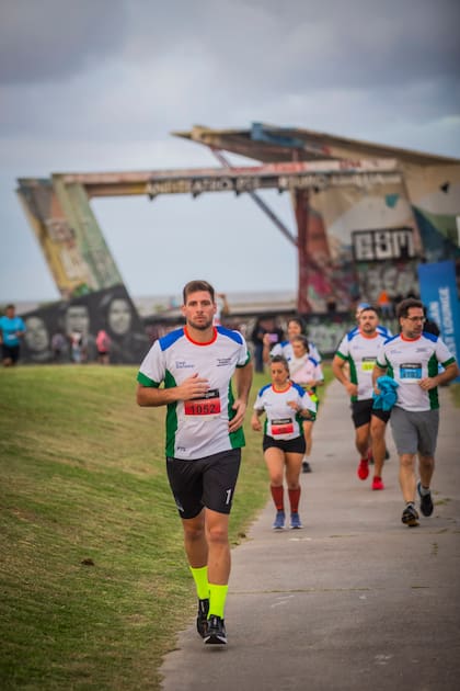 Hoy el grupo de running de Pan American Energy cuenta con 35 participantes en CABA y 15 en Campana.