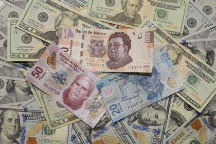 Hoy, el peso regresa al terreno donde cotizaba previo al anuncio de aranceles, de acuerdo con Monex