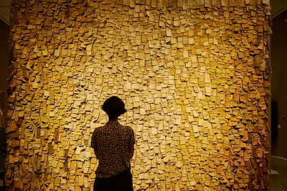 Hoy inaugura en Malba la muestra "Olga de Amaral: cuerpo textil"