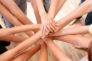 Hoy se celebra el Día de la Solidaridad Humana.