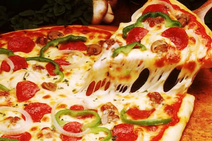 Hoy se celebra el Día del Pizzero y Pastelero en Argentina.