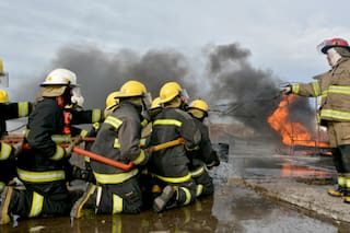 Las mejores frases para enviar a un bombero voluntario en su día