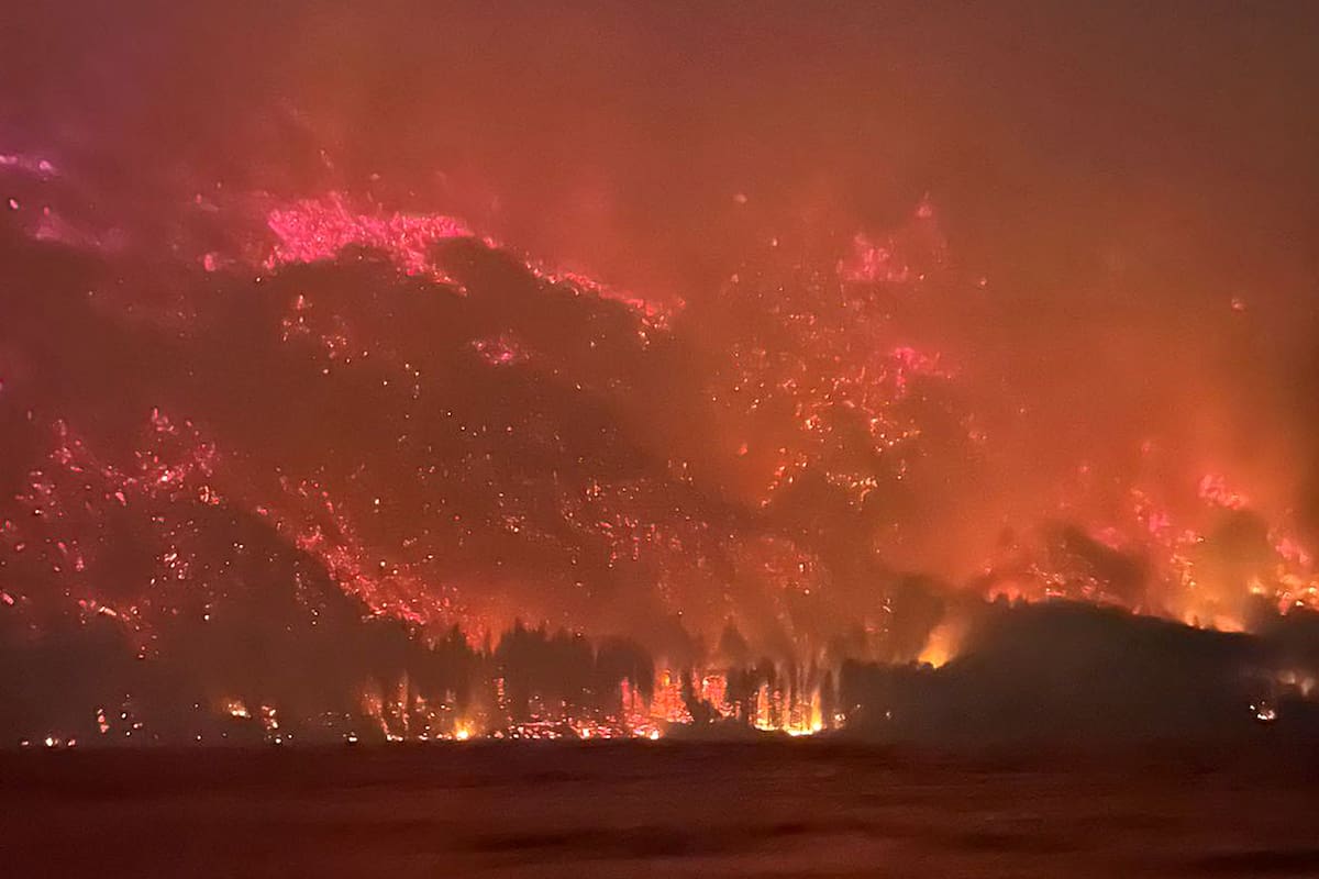Hoy se cumplen tres meses del inicio del incendio forestal en Puerto Patriada, El Hoyo