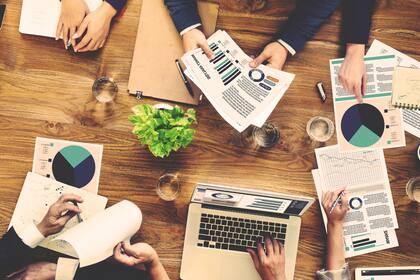 “Hoy tenemos un dólar que recibimos a unos $100, pero cuando gastamos nos sale $170 de mínima”, dice el CEO de la agencia Mercado McCann