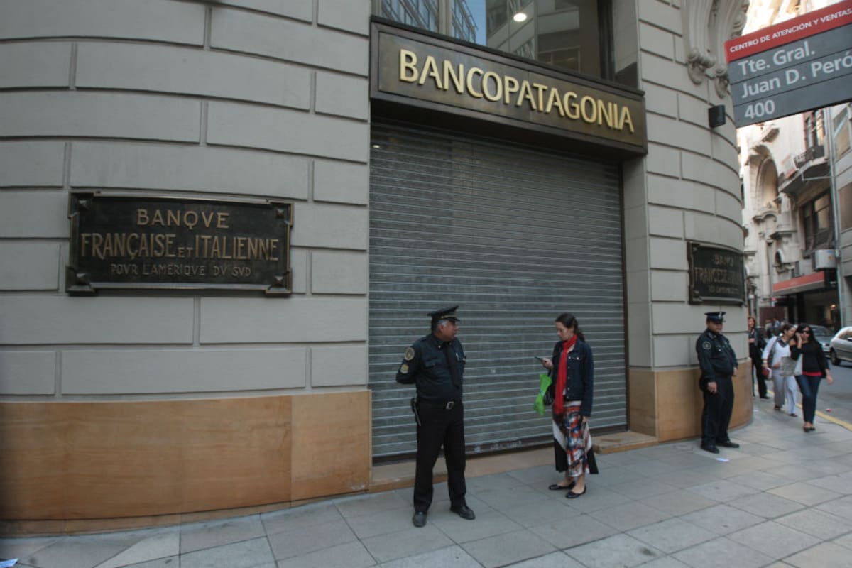 Hoy todos los bancos estarán cerrados; tampoco habrá actividad bursátil