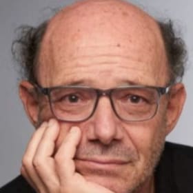 Ezequiel Fernández Moores