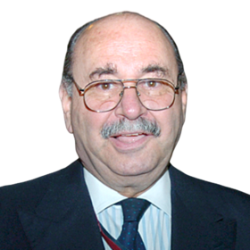 Raúl Estrada Oyuela