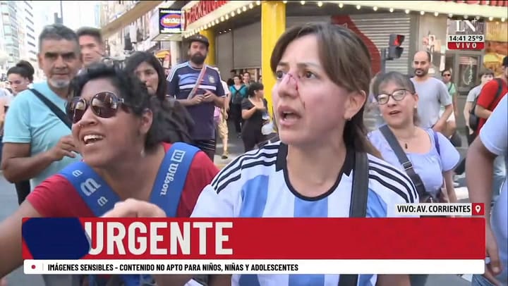 Manifestantes agreden a periodistas de LN+; tensión tras la marcha de la CGT
