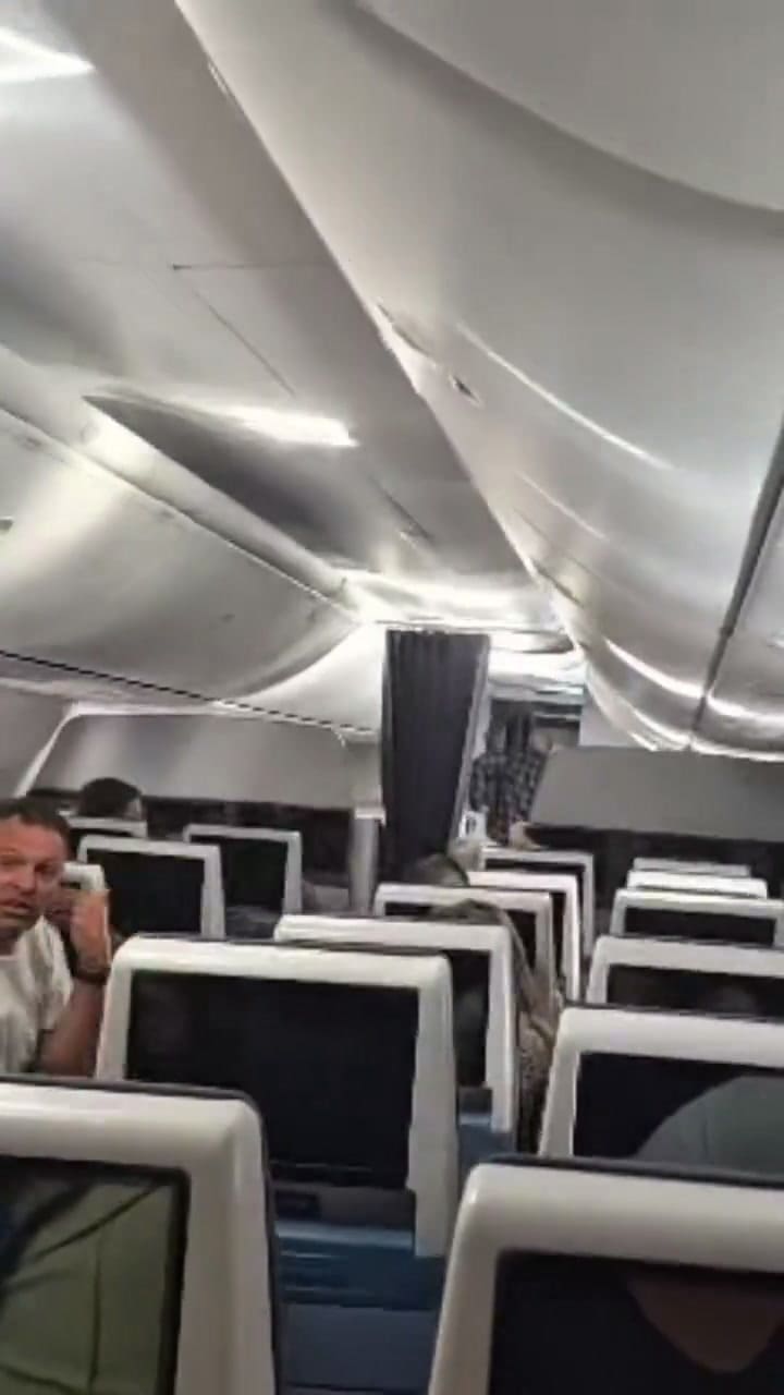 El pánico de los pasajeros del vuelo de Flydubai