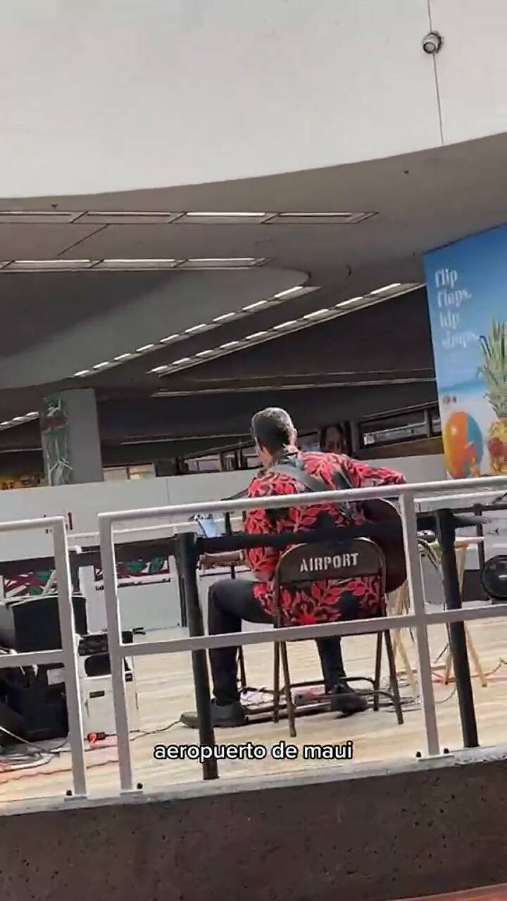 El viajero argentino mostró cómo los turistas son recibidos en Maui, Hawái