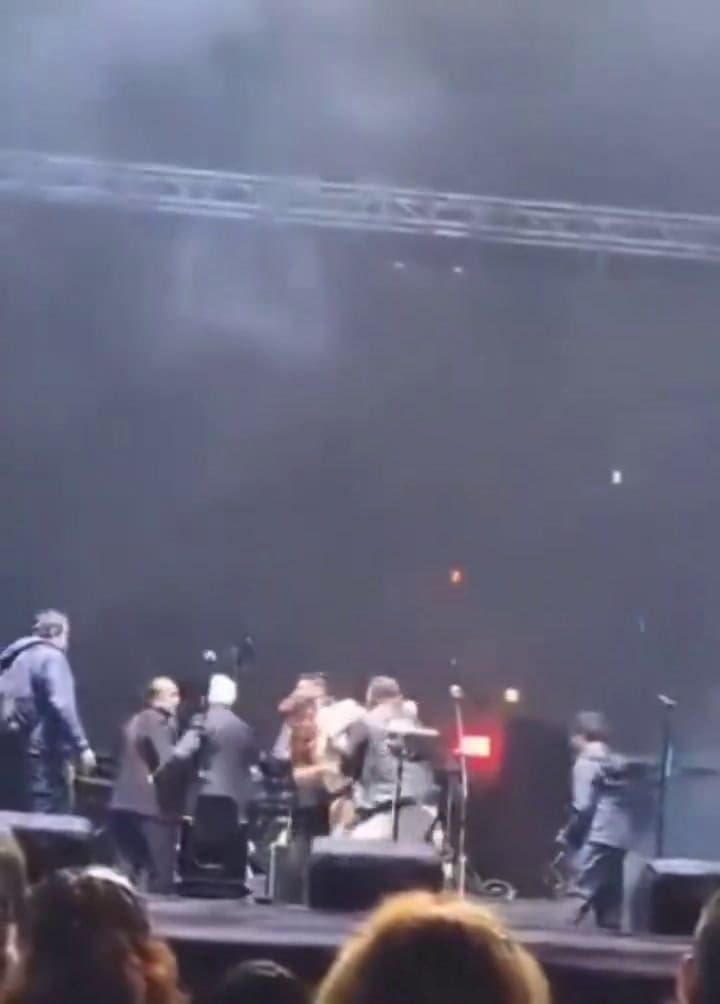 Perú: una balacera sembró el pánico en un concierto de una reconocida banda de cumbia y dejó al menos cinco heridos