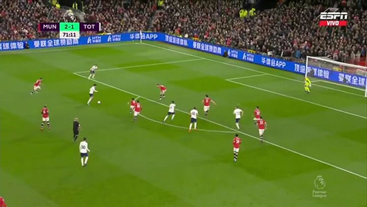 El gol en contra de Maguire y el festejo de Romero