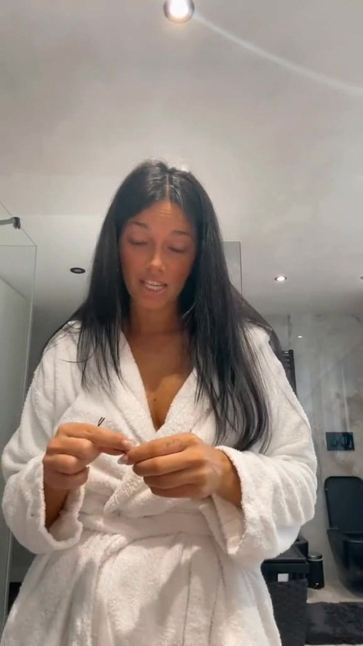Oriana Sabatini reveló que terminó la primera parte de su curso de tanatopraxia