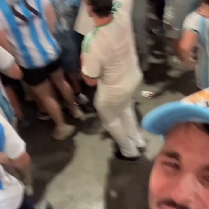 “La cuarta estrella” se canta en todas las previas, pero no consiguió llegar a las tribunas