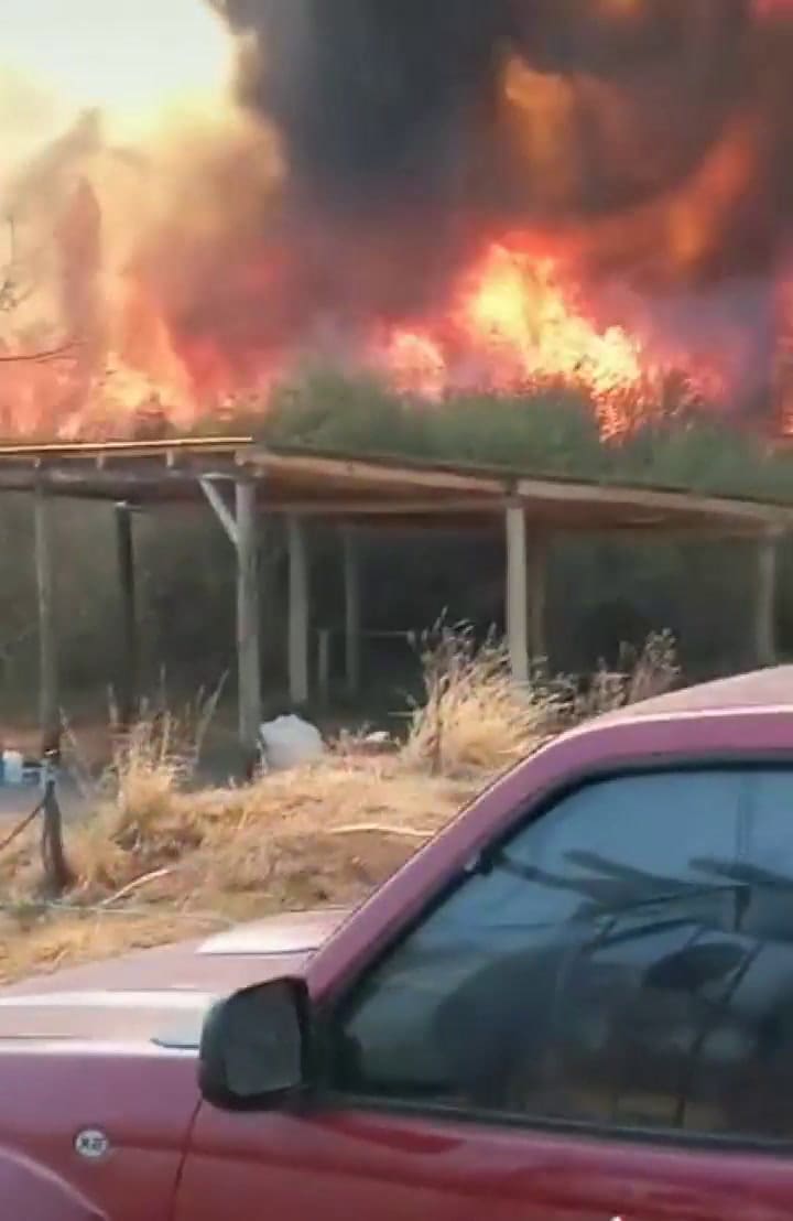 El grito desesperado de un hombre al que el fuego le incedió la casa