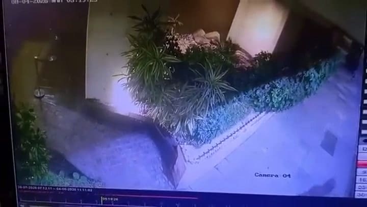 Aparecieron videos de Facundo Moyano corriendo a Candela Arizaga tras salir de su departamento en Belgrano