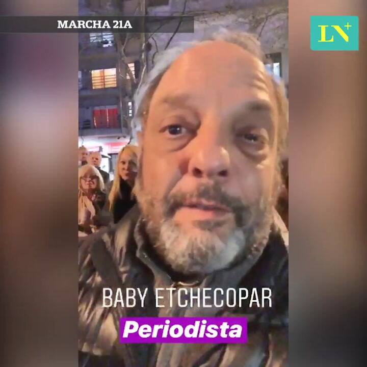 Baby Etchecopar se sumó a la marcha del 21A