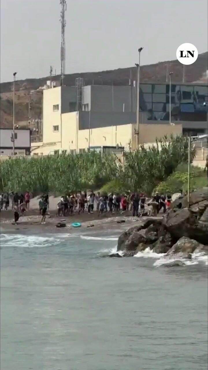 El gobierno español moviliza al Ejército para intentar contener la crisis migratoria en Ceuta
