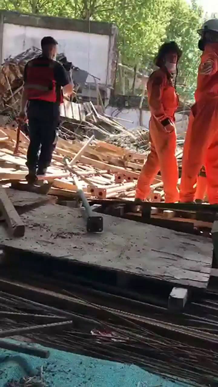 Se derrumbó una grada de la cancha de Ferro