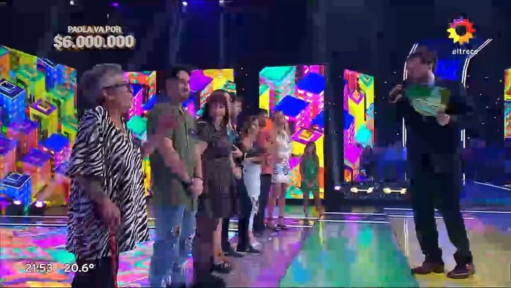 Norma, la participante de Los 8 escalones que asistio con una companera del secundario