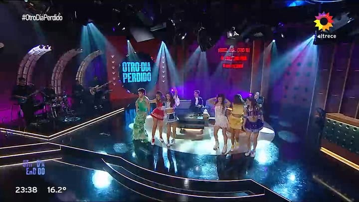 El elenco de Margarita interpretó "EmotiHadas" en Otro día perdido