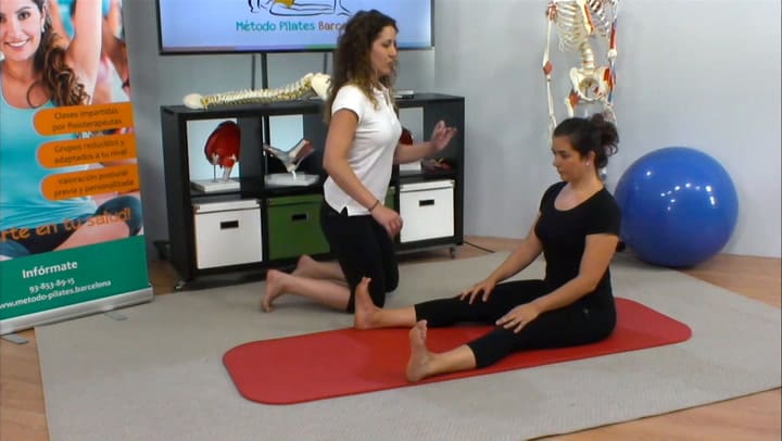 Ejercicio de pilates llamado "la sierra"
