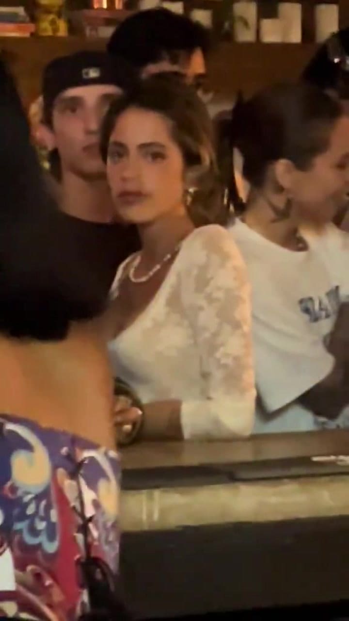 La salida que compartieron Tini Stoessel y Young Miko
