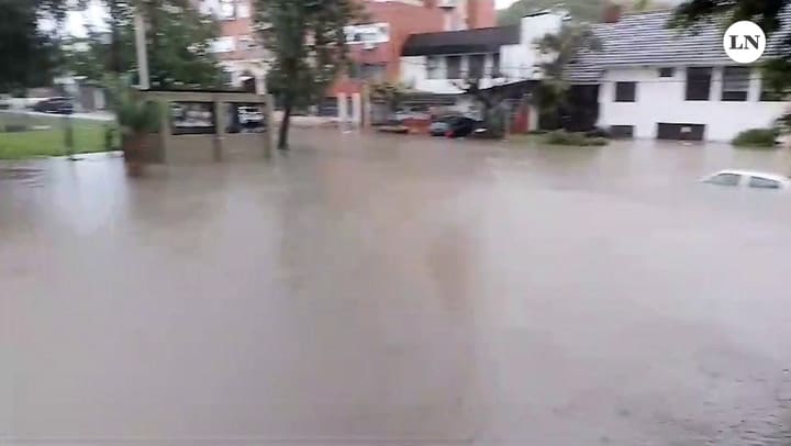 Histórica tormenta provocó inundaciones en Corrientes