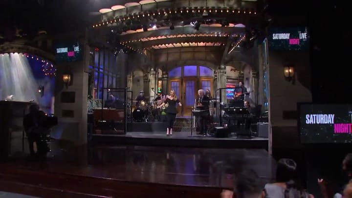 El monólogo de Adele en SNL