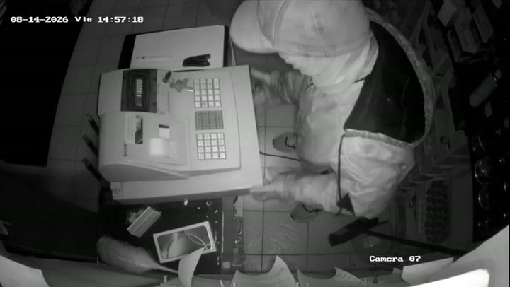 La cámara de seguridad que muestra cuando le estaban robando a Ulises Cristiano, que luego mató a un menor de 16 años en Mar del Plata