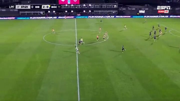 El gol de Alexander Díaz a Boca