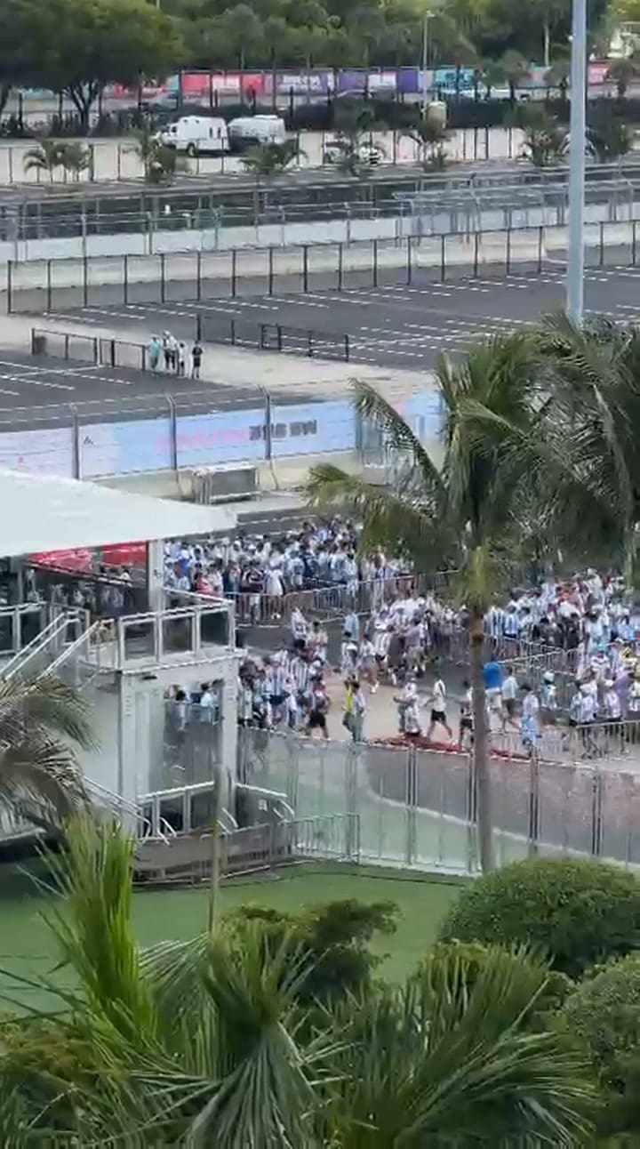 Abrieron las puertas del estadio del Hard Rock