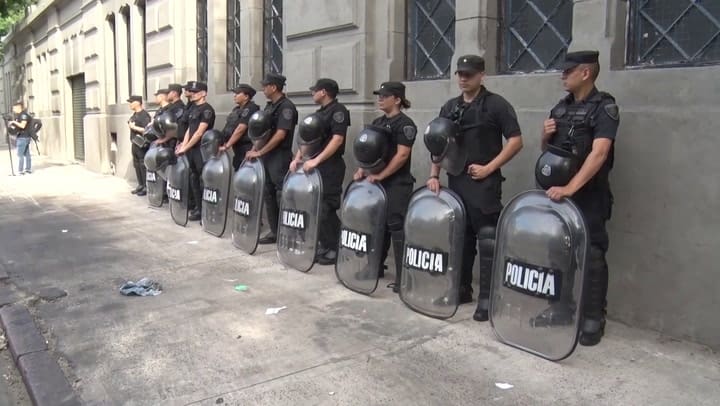 Desalojo En Balvanera Wpp
