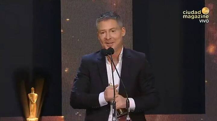 Adrían Suar ganó el Martín Fierro de Oro por The Host - Fuente: Ciudad Magazine