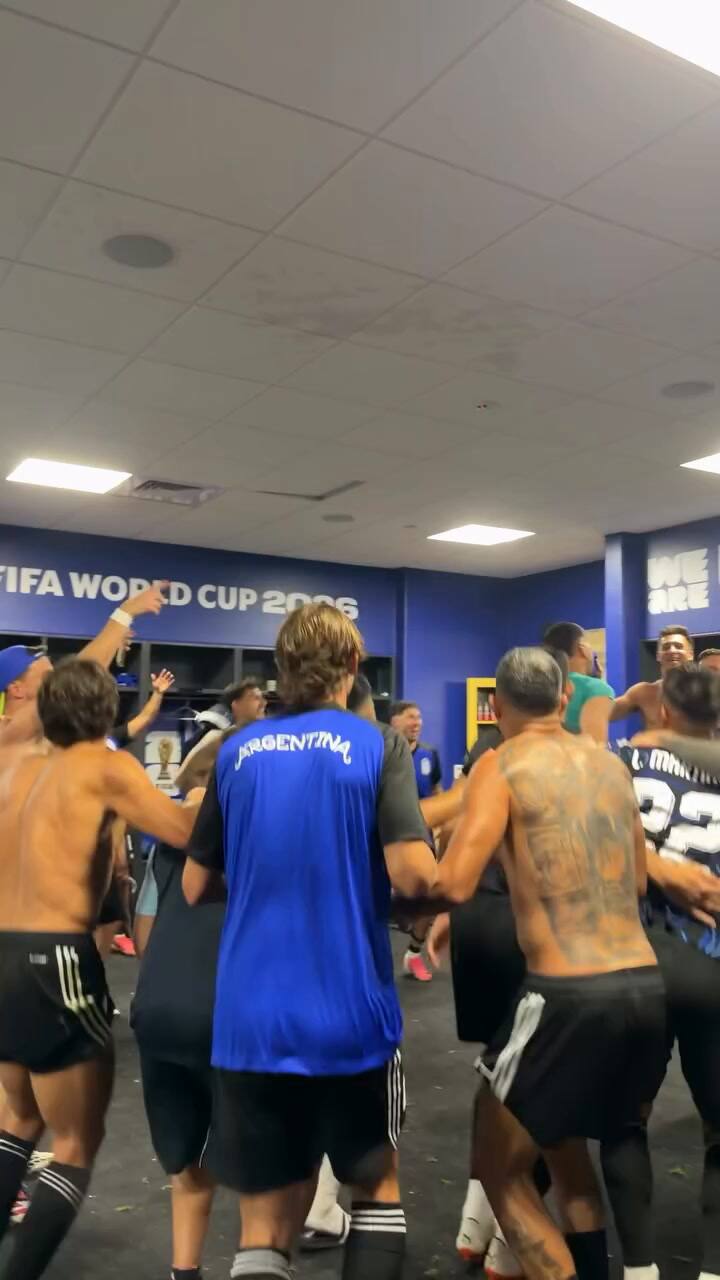 "Argentina quiero verte bicampeón", cantó el plantel