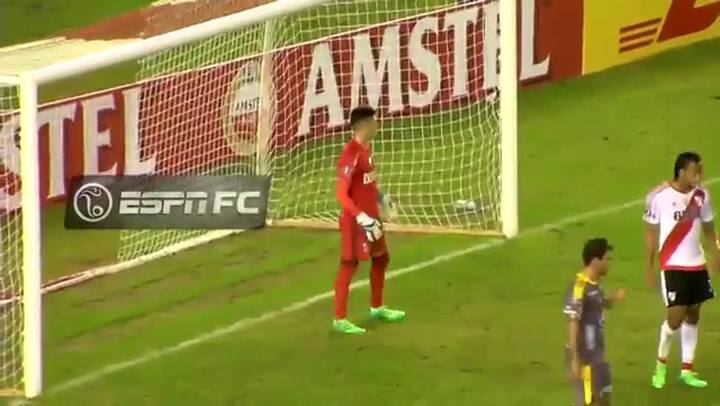 El debut de Velazco