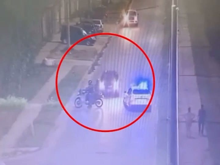 Chocaron a dos policías cuando huían
