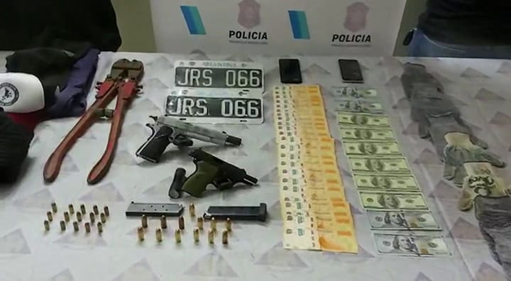 Operativo para detener a los sospechosos por el robo al general Milano