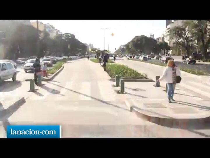 LA NACION recorrió en Metrobus la 9 de Julio