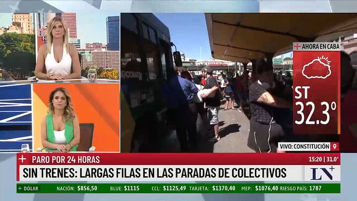 Los usuarios del transporte publico se ven afectados por el paro del tren