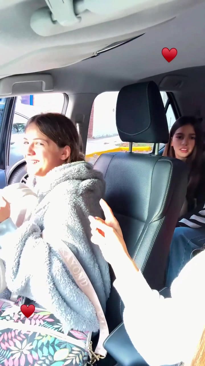 Evangelina Anderson y sus hijas se despidieron del colegio