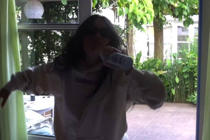El video que subió Lali con ¿un adelanto de su nuevo tema?