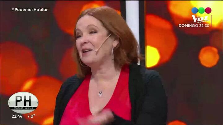 El romántico beso que se dieron Damián Betular y Gerogina Barbarossa en Podemos Hablar (Telefe)