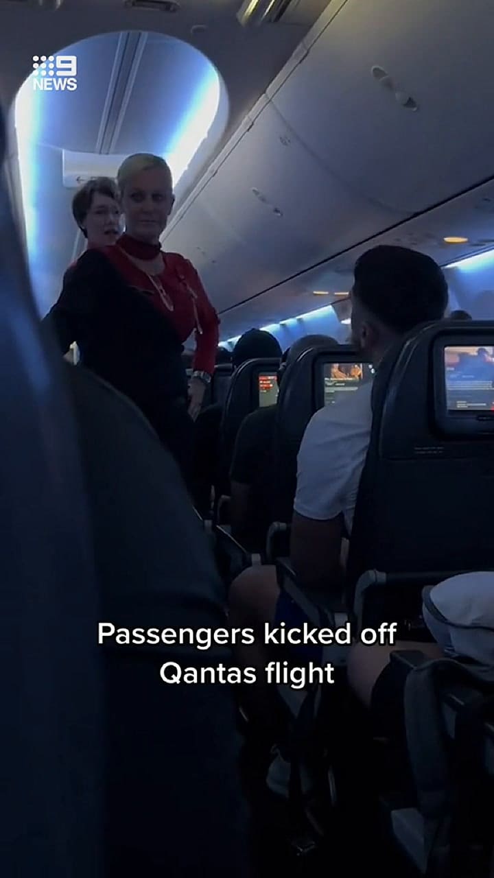 La discusión en un vuelo de Bali hacia Sidney