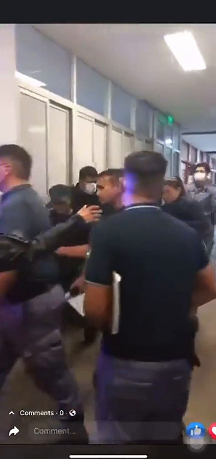 Así se iba Marcela Acuña del hospital